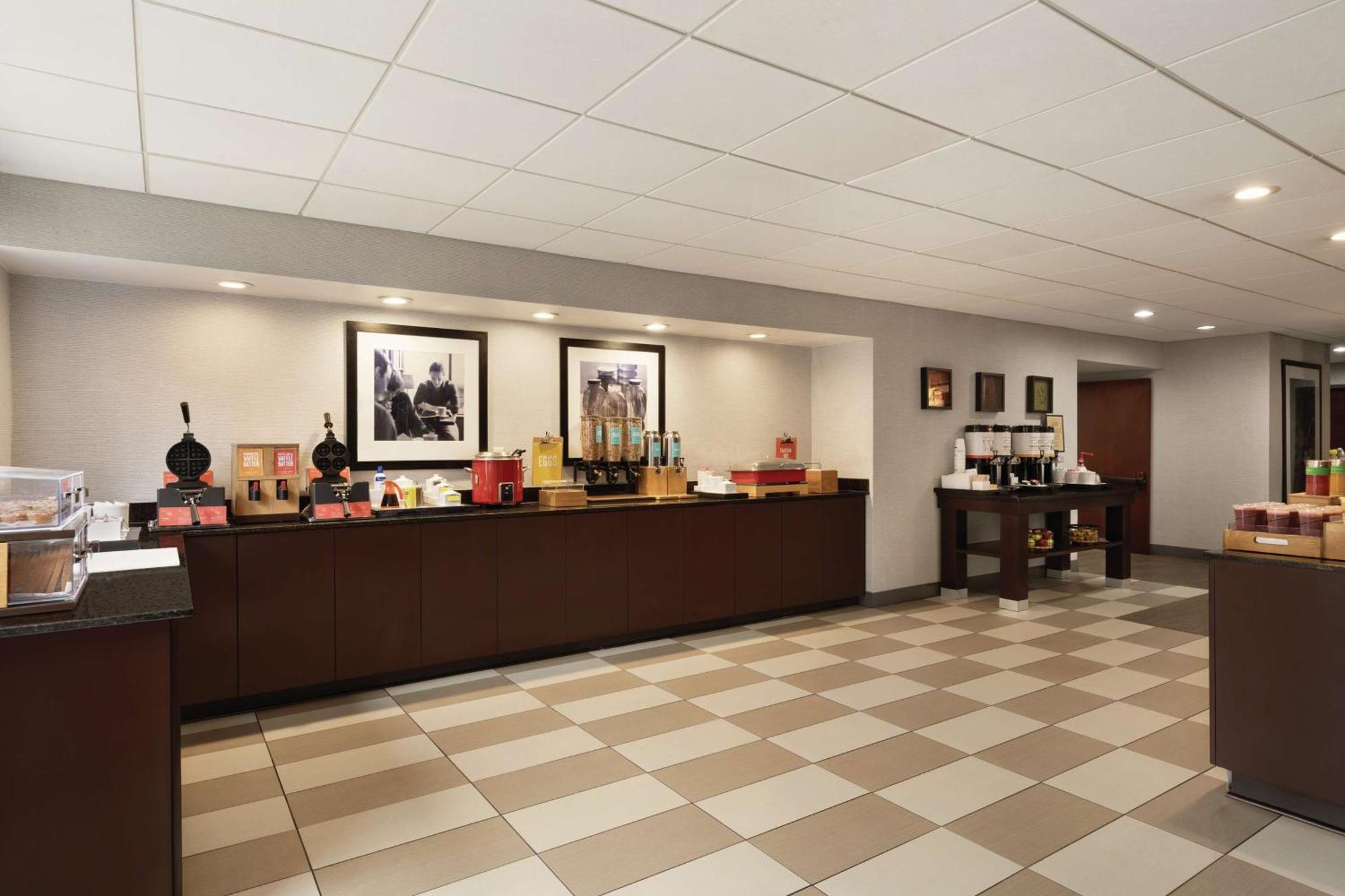 Hampton Inn Atlanta-Stone Mountain Extérieur photo