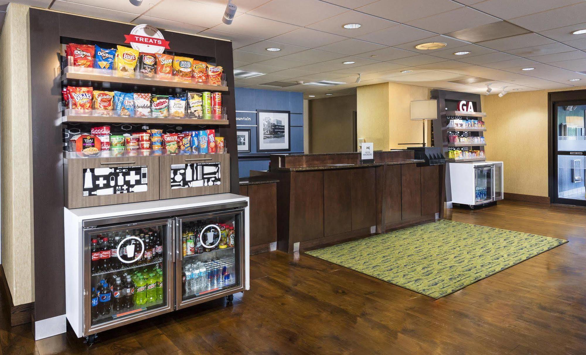 Hampton Inn Atlanta-Stone Mountain Extérieur photo